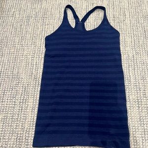 Lululemon striped tank, navy in color